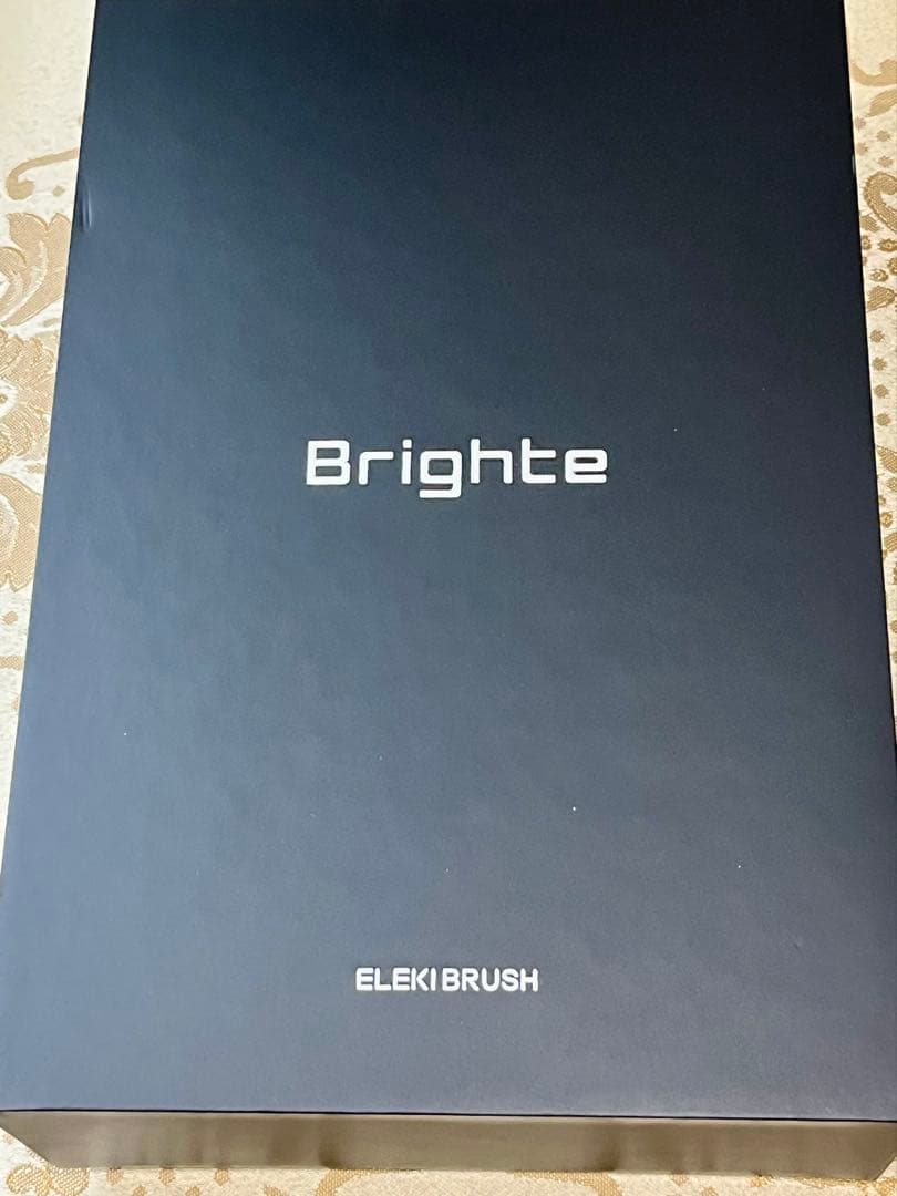 Brighte スカルプブラシ USBケーブル付