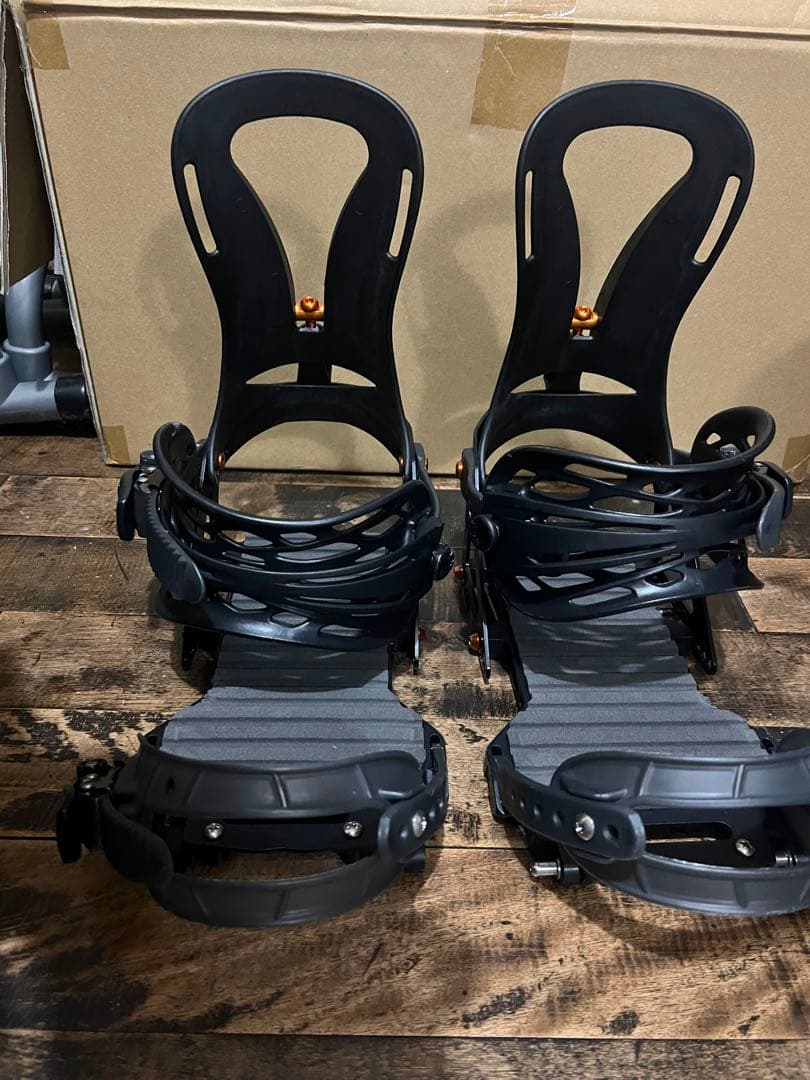 Spark R&D 21/22 Surge Pro スプリットボードビンディング