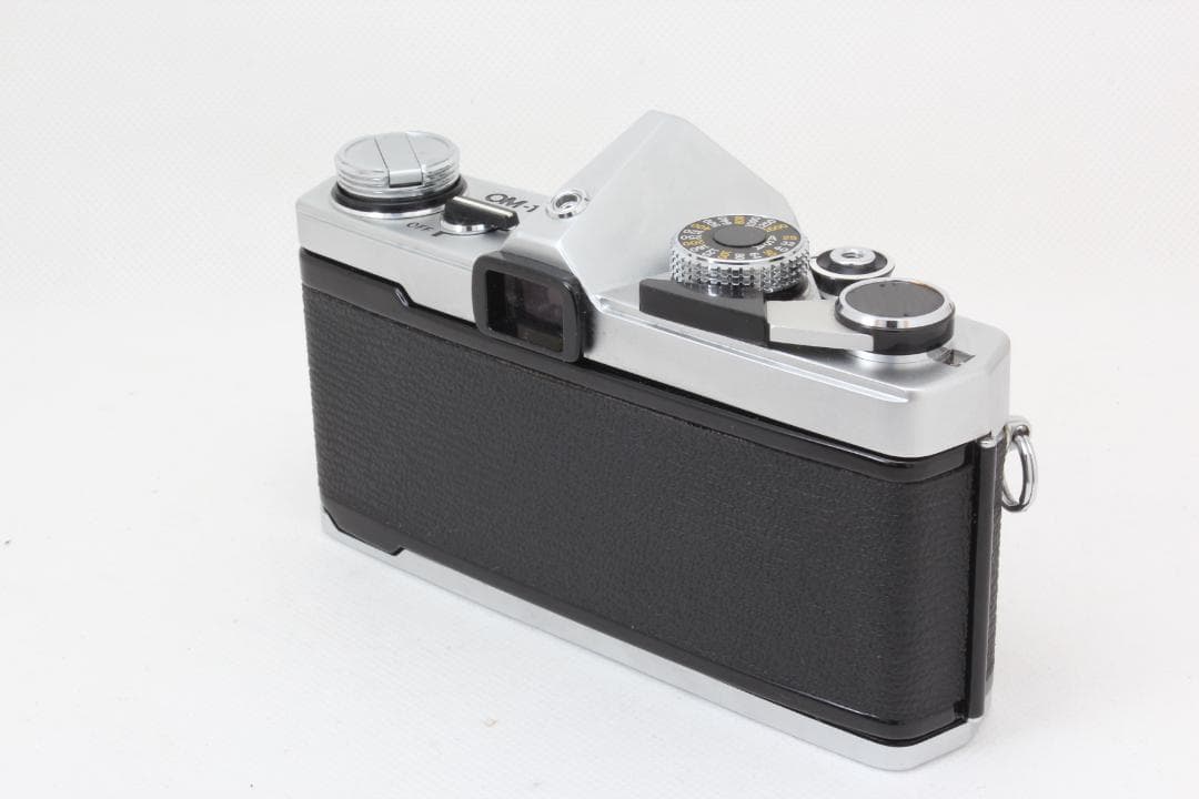 【良品】オリンパス Olympus OM-1 シルバー ボディ