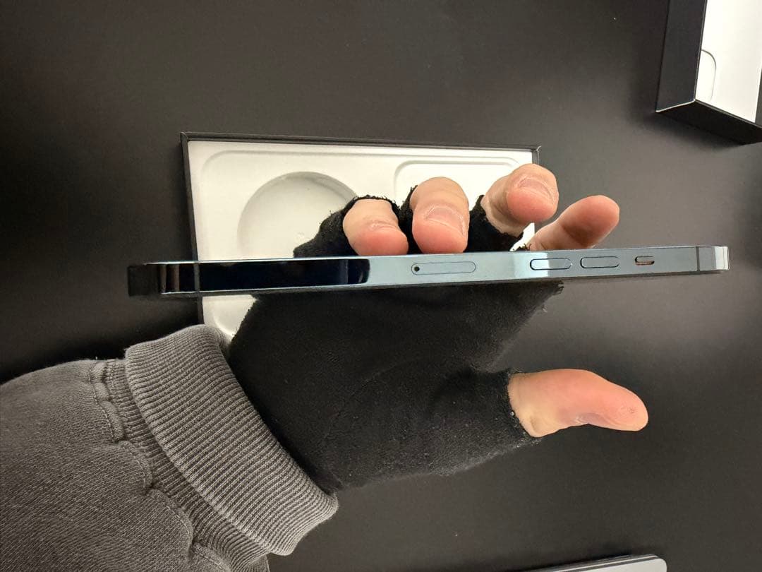 Apple iPhone 12 Pro max パシフィックブルー