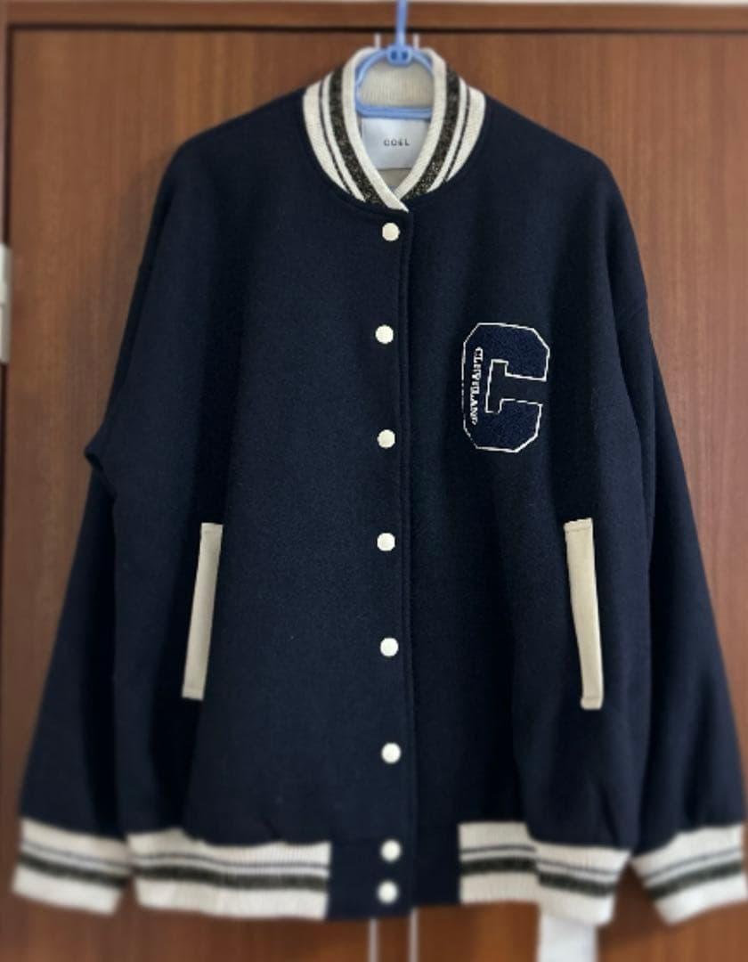 新品 COEL コエル Cワッペンスタジャン ブルゾン 36
