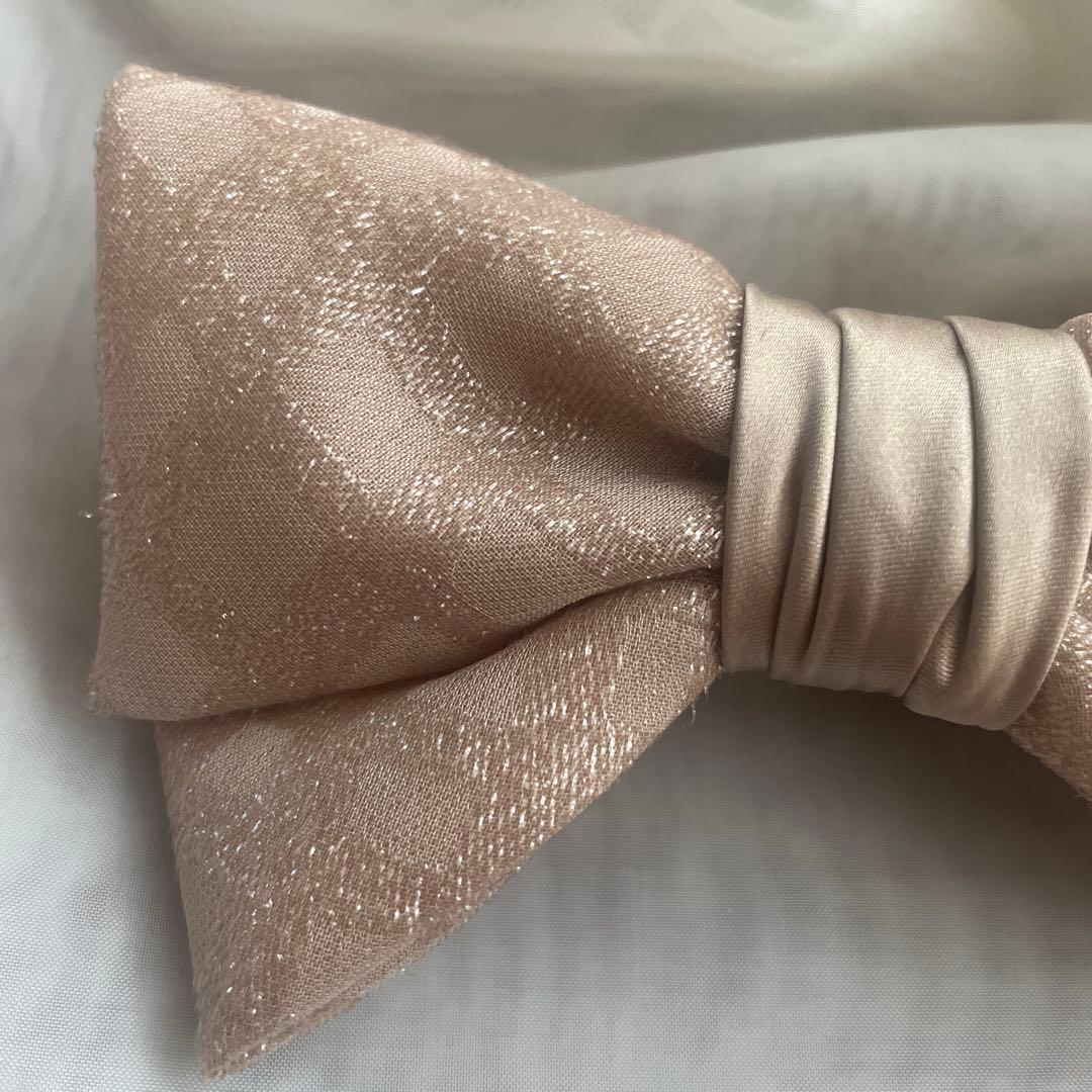 アッカ　バレッタ　新品未使用　ベージュ　ゴールド