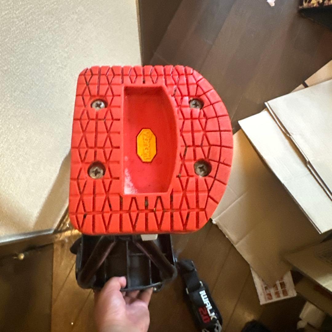 アイウォーク iwalk2.0 ハンズフリーになる松葉杖