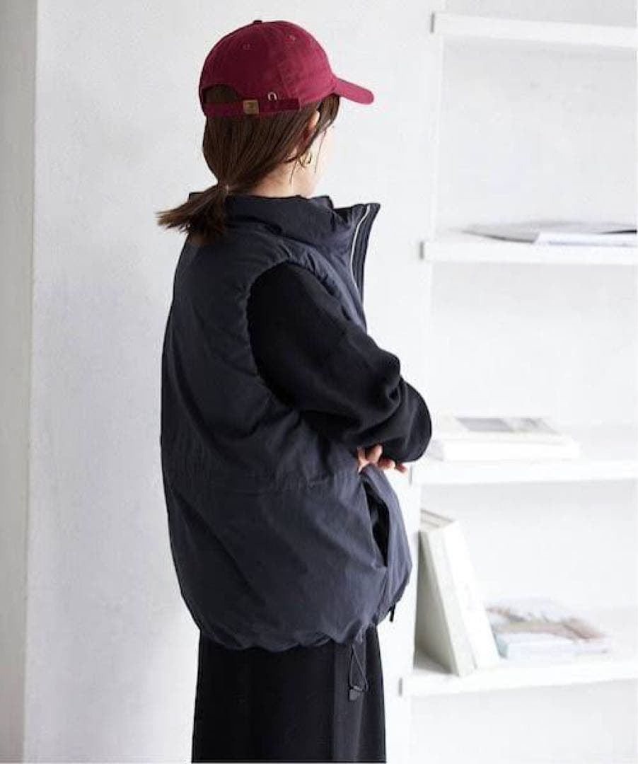 土曜日削除します！最終価格！スローブイエナ　P/NPタフタダウンベスト