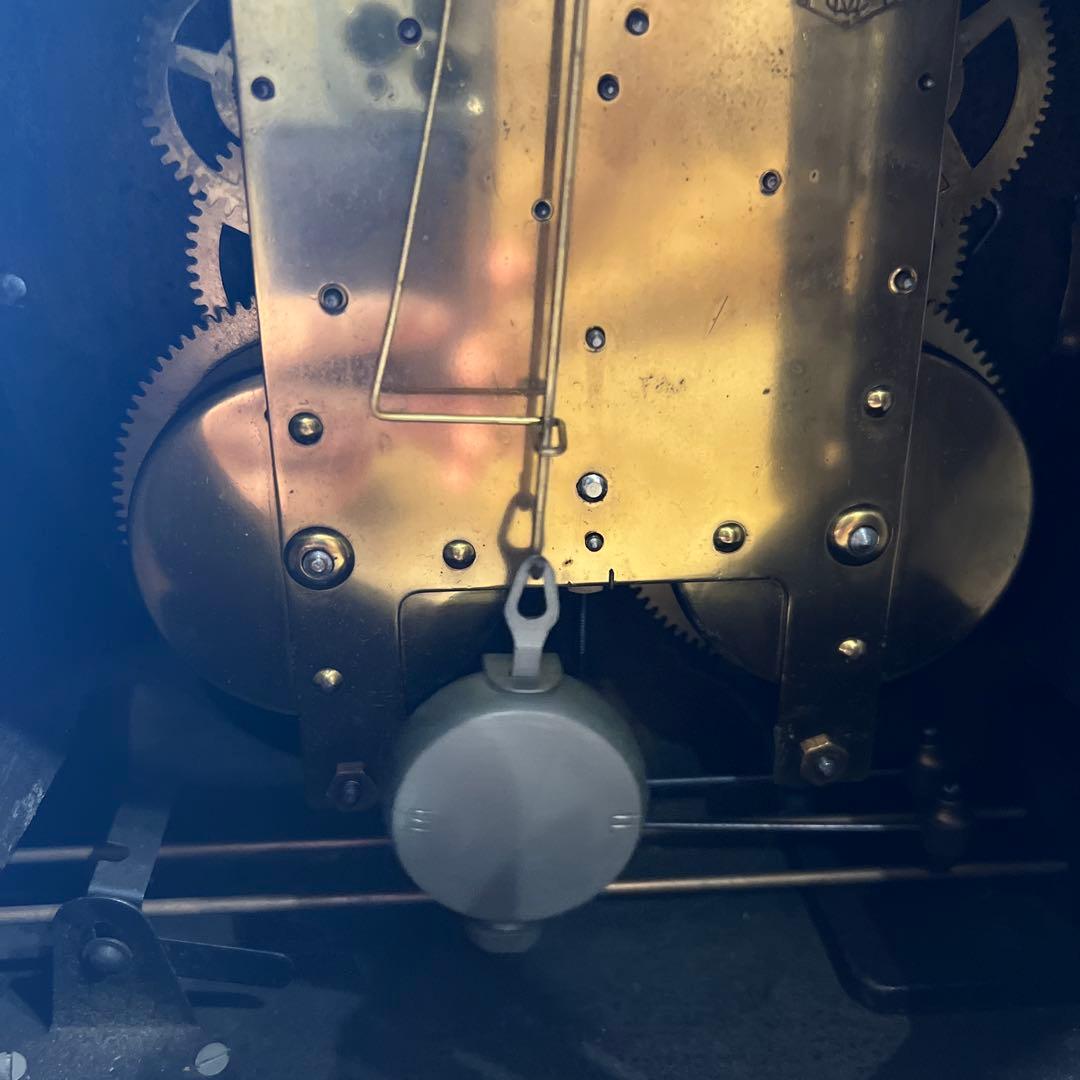 クラシックデザイン 置時計 木製　振り子時計　ゼンマイ式