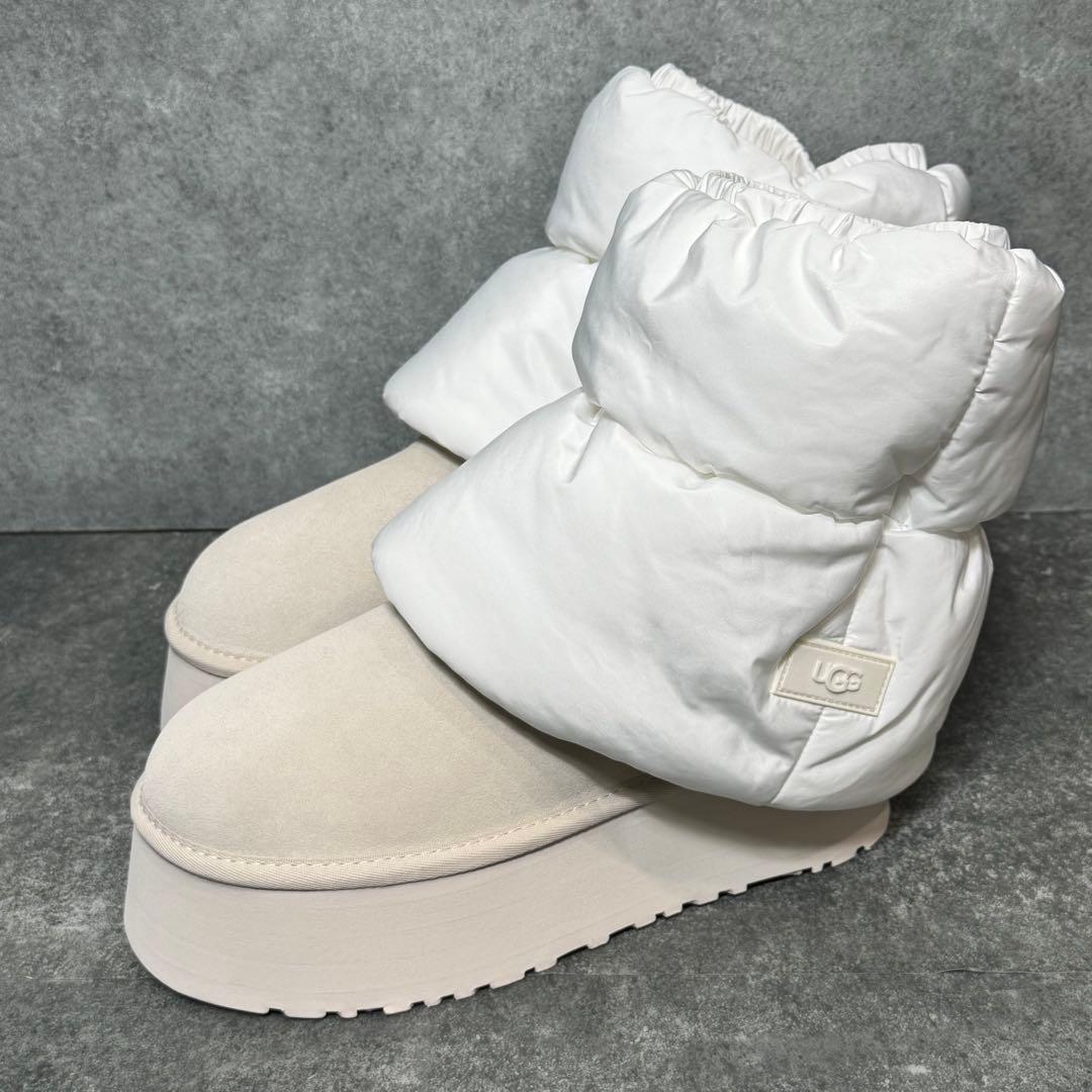 【新品未使用】UGG クラシックミニ ディッパー パッファー ホワイト 23cm
