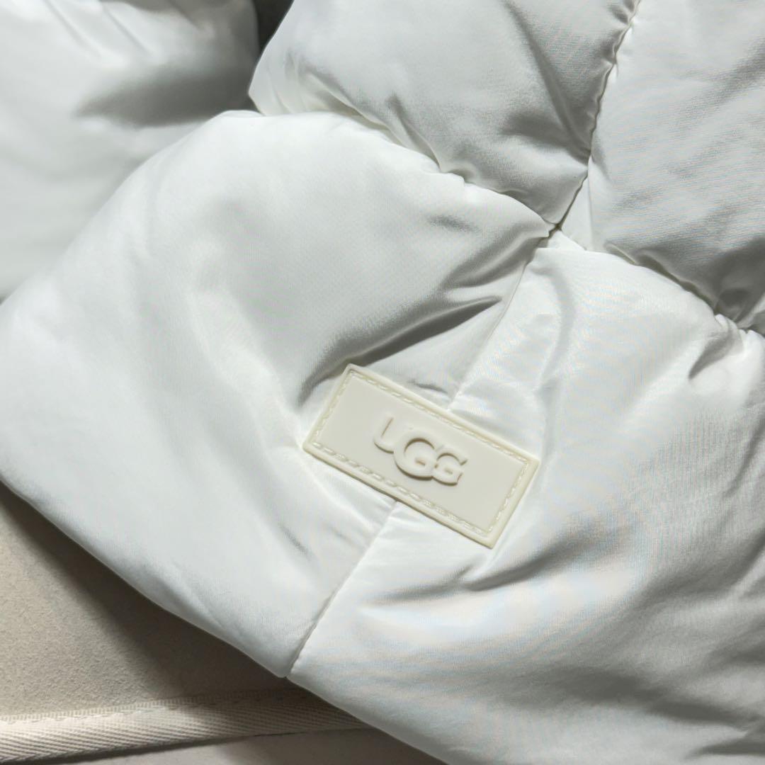 【新品未使用】UGG クラシックミニ ディッパー パッファー ホワイト 23cm