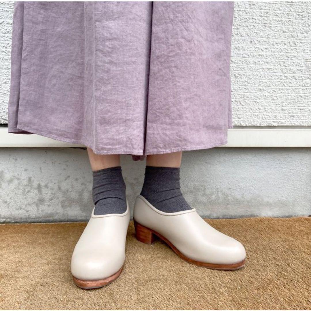 ★ hcubuch / cow leather sabot kinari