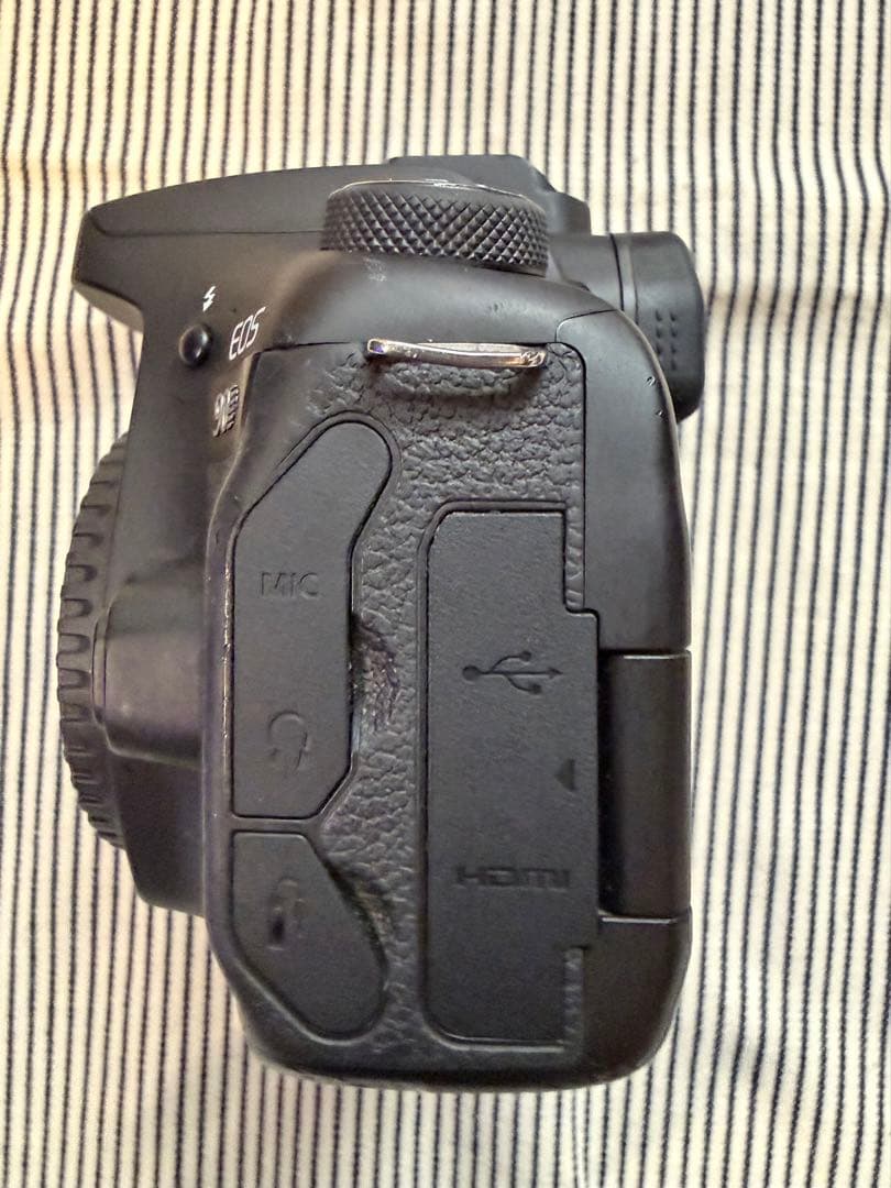 Canon EOS 90D ボディ 一眼レフカメラ