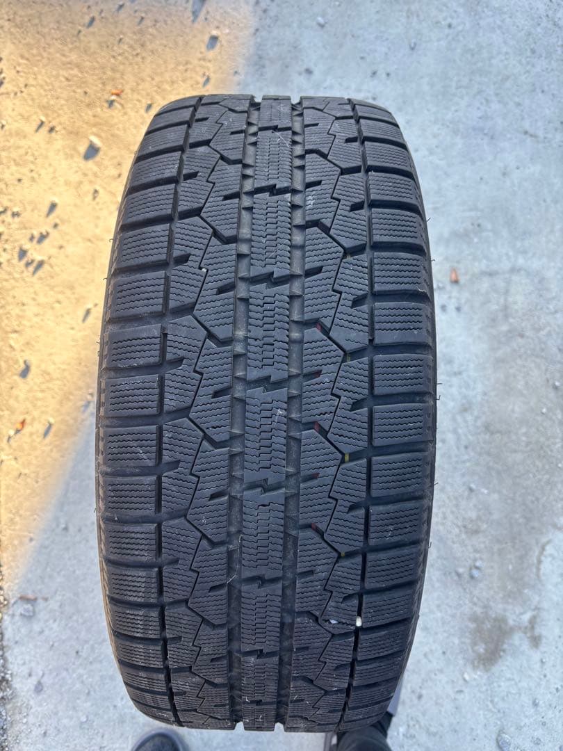 VOLVO純正ホイール スタッドレス V40 ホイールナット付き