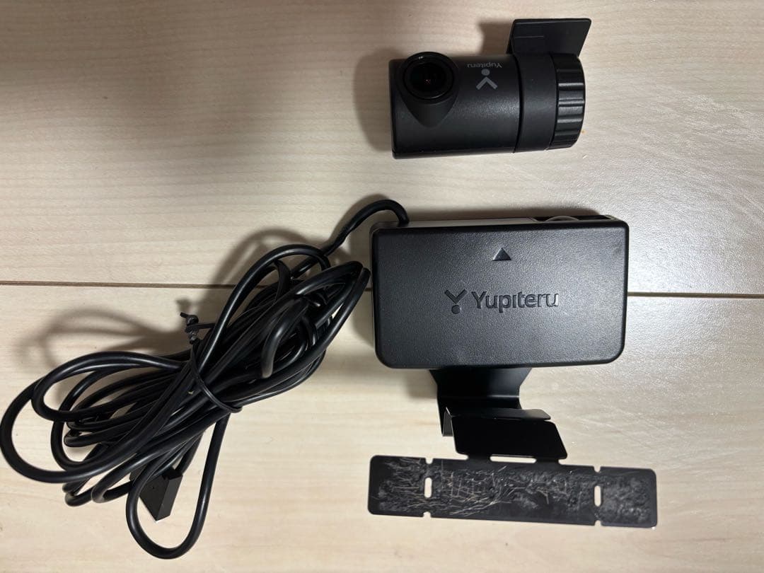 ユピテル　Z828DR ドライブレコーダー　リアカメラ付　レーザーレーダー探知機