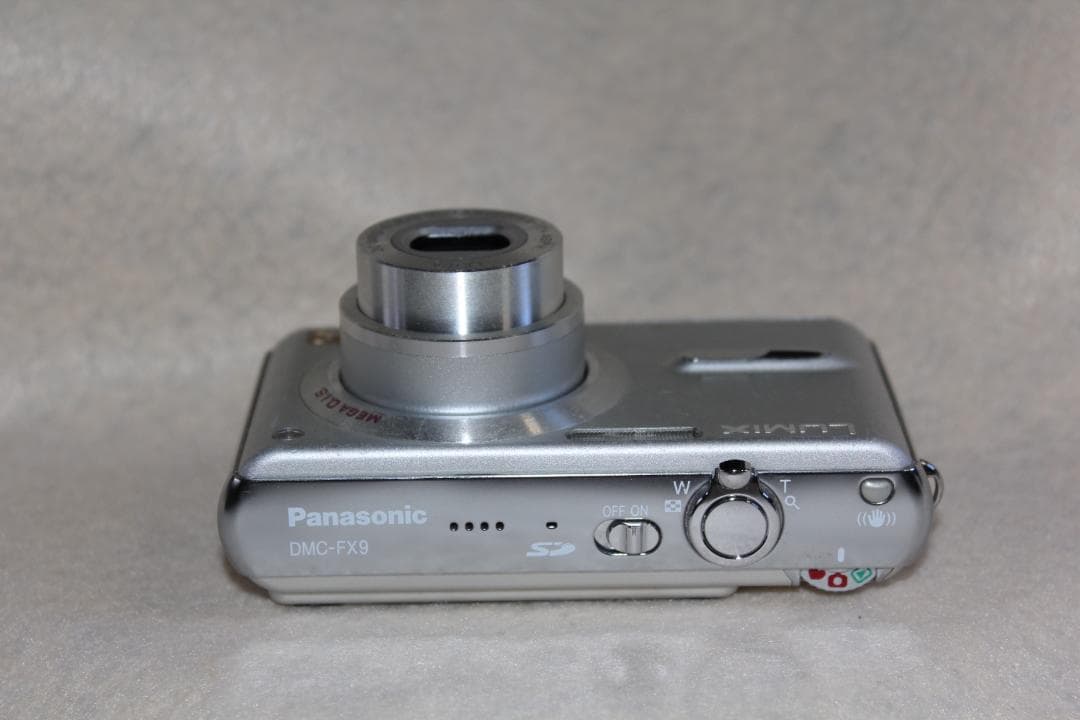 動作品！作例付！Panasonic LUMIX DMC-FX9　充電器付　訳あり