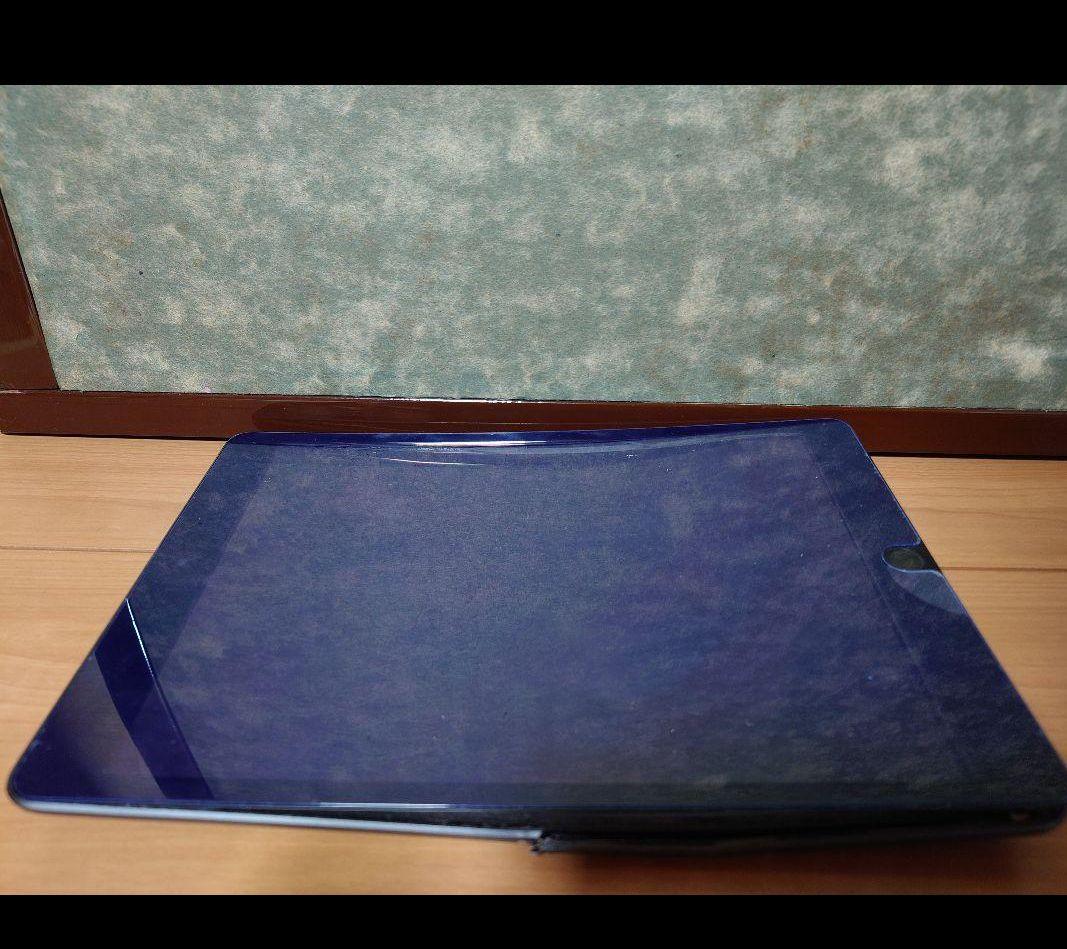 ① ジャンク品　アイパッド　9 世代　10.2 Wi-Fi