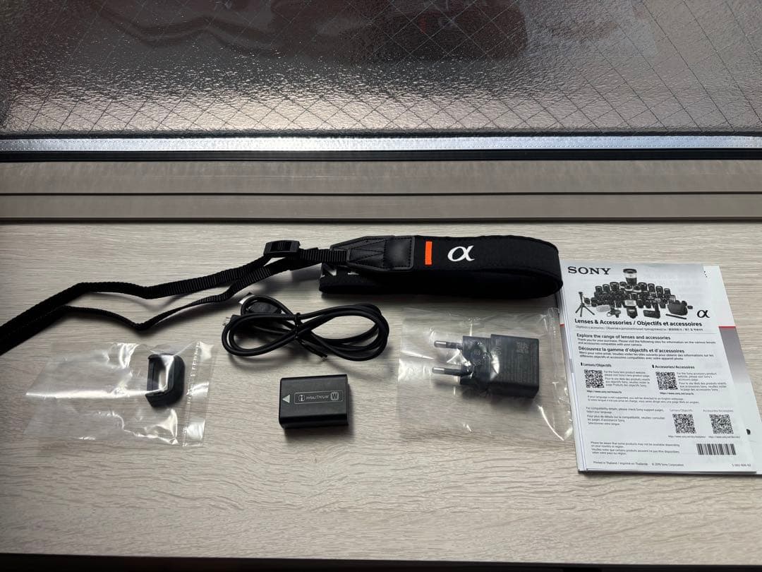 SONY α6400 ILCE-6400 海外版 ブラック ボディ SDカード付