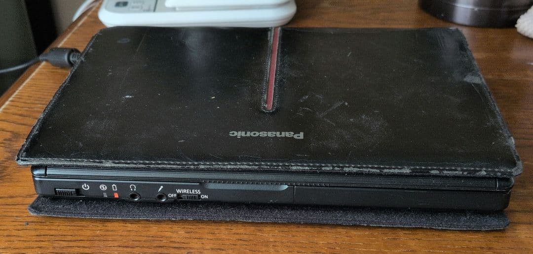 Panasonic Let’s note CF−J10 Windows 7