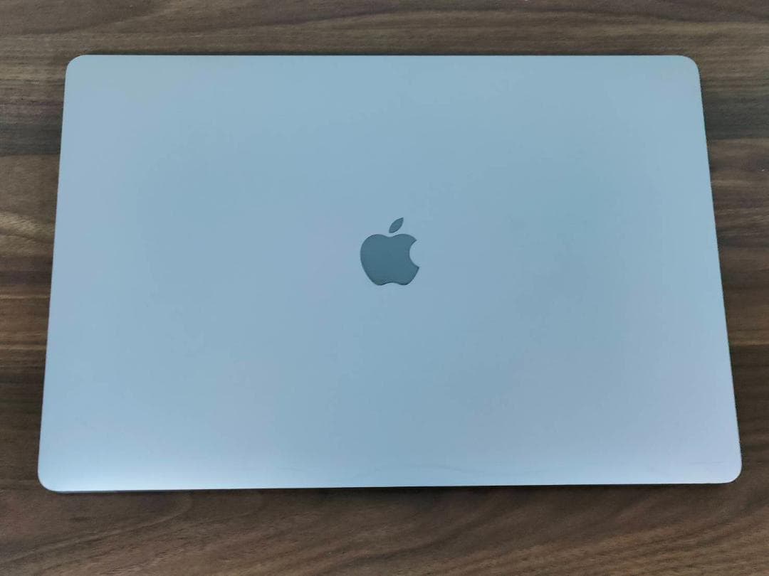 MacBook Pro 2019 16インチ i7 32G 512G USキー①