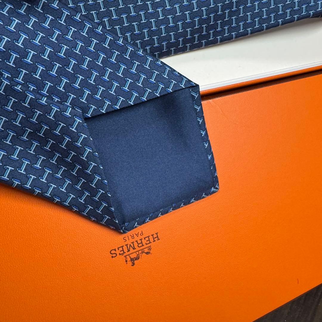極美品 HERMES H柄 アンカーチェーン ロゴ ネクタイ ネイビー エルメス