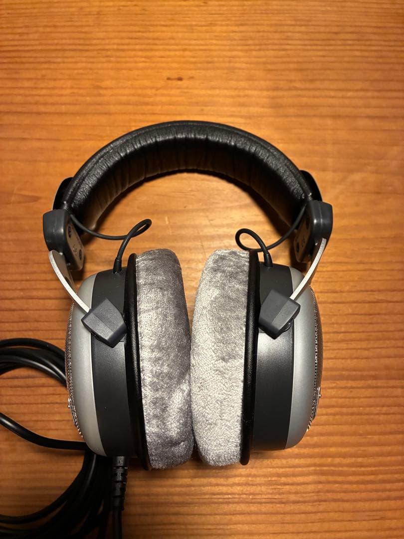 beyerdynamic DT 880 EDITION 250Ω 有線ヘッドホン
