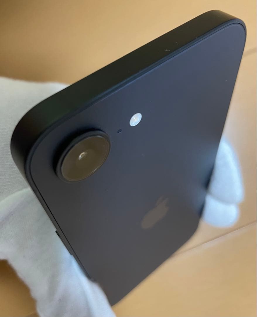 Apple iPhone 16e ブラック 128GB