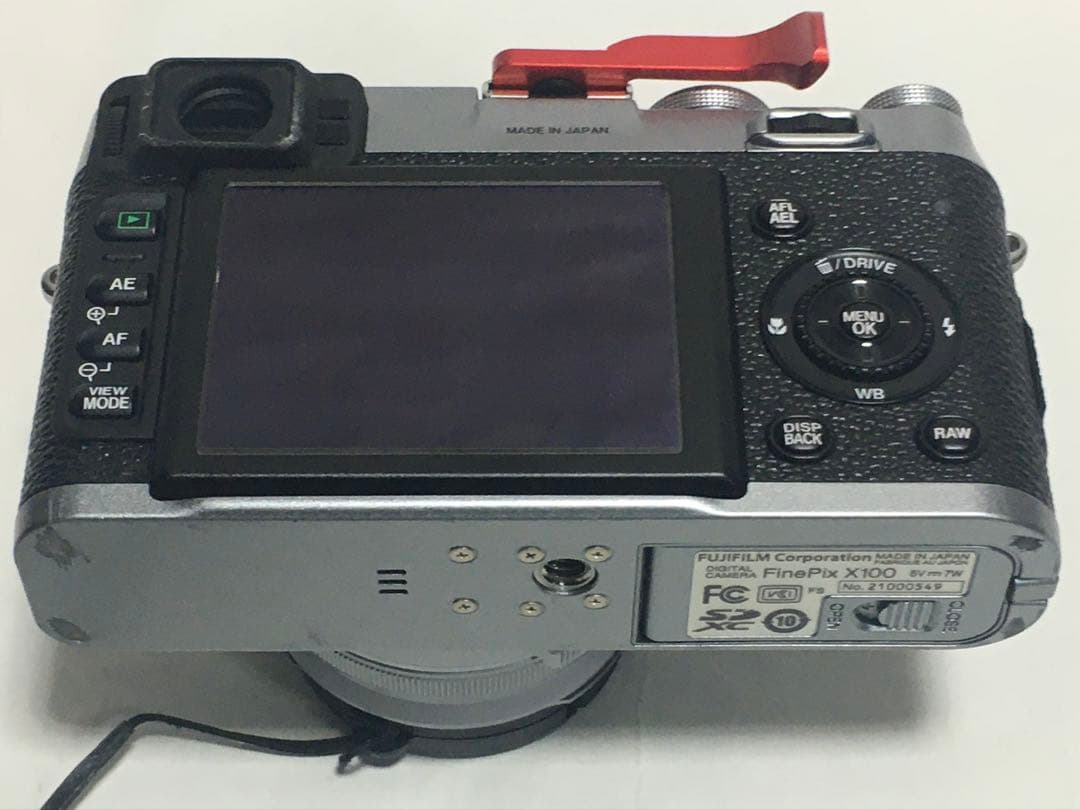 FUJIFILM finepix X100 シルバー