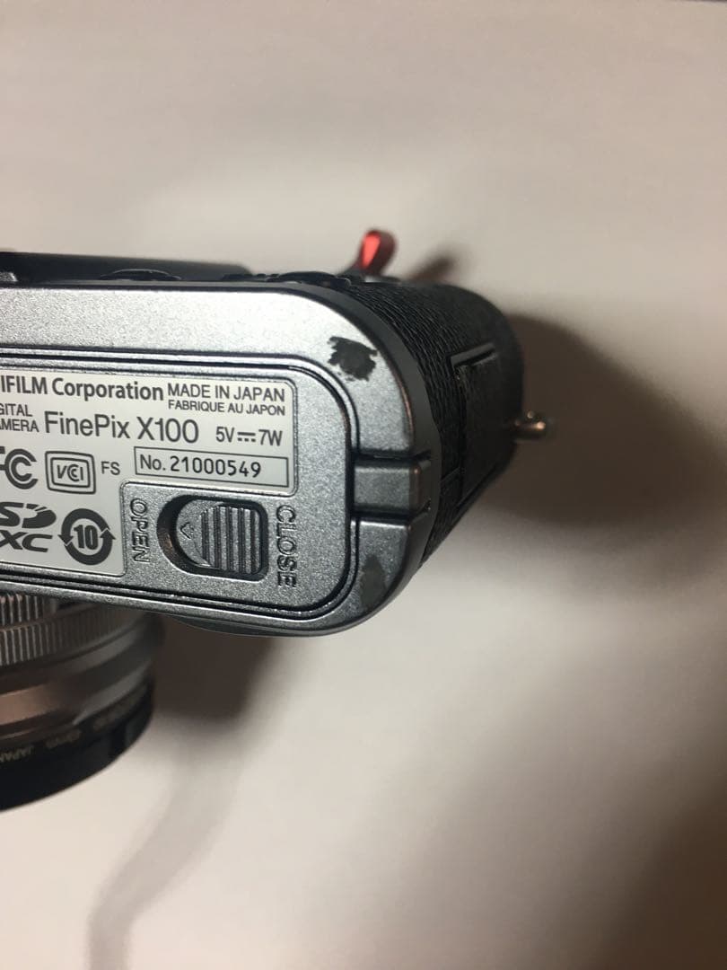 FUJIFILM finepix X100 シルバー