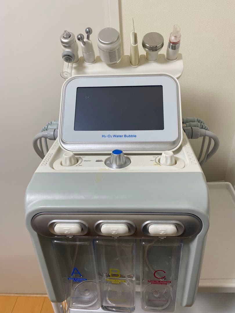 ハイドラフェイシャル・多機能6種類カートリッジ付き