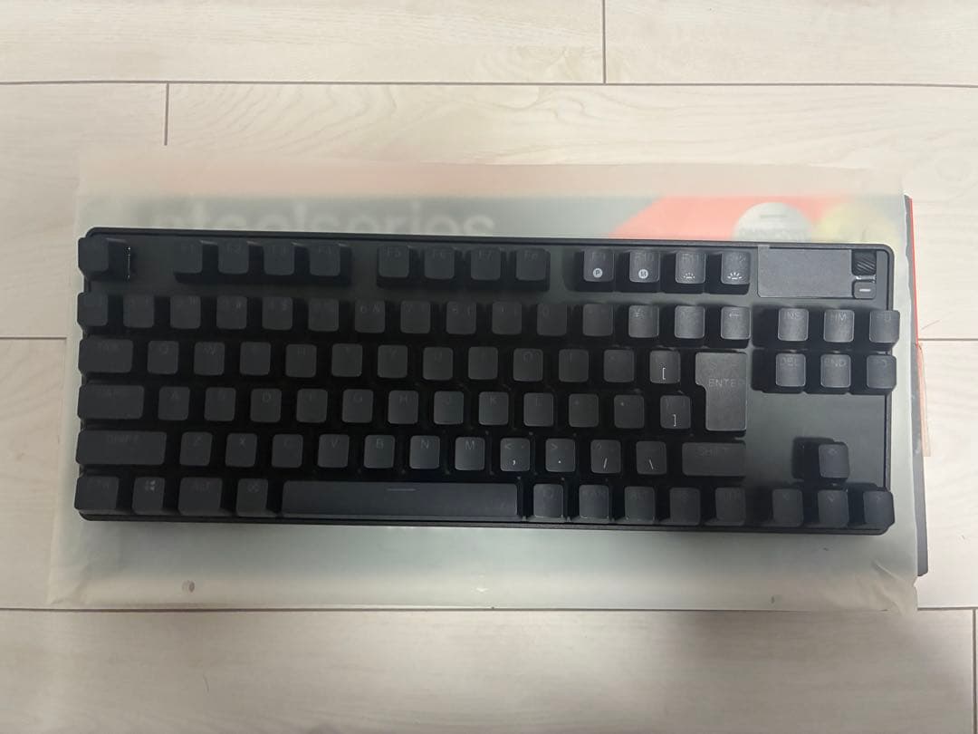 SteelSeries Apex Pro TKL 2023 中古