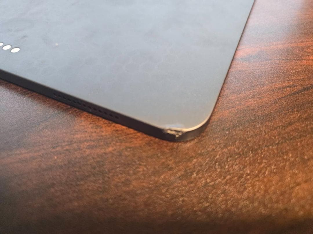 Apple iPad Pro 11（第1世代）スペースグレイ　ジャンク：画面割れ