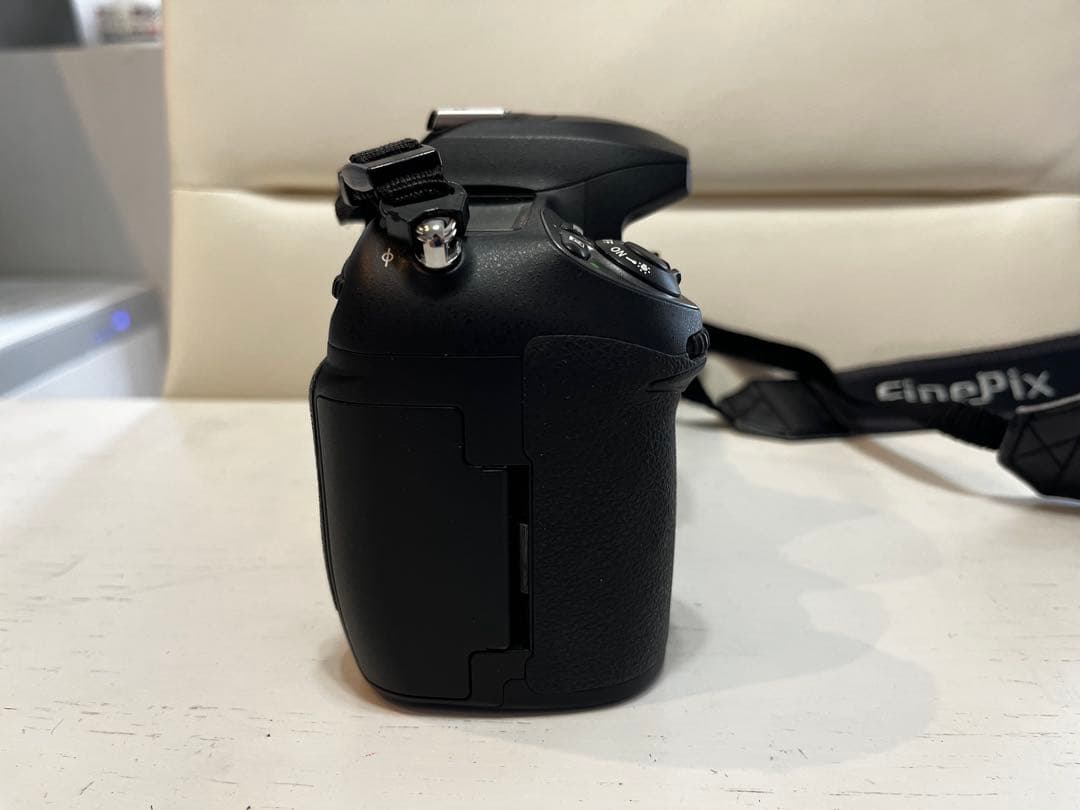 Fujifilm S5 Pro デジタル一眼レフカメラ　シャッター回数2600台