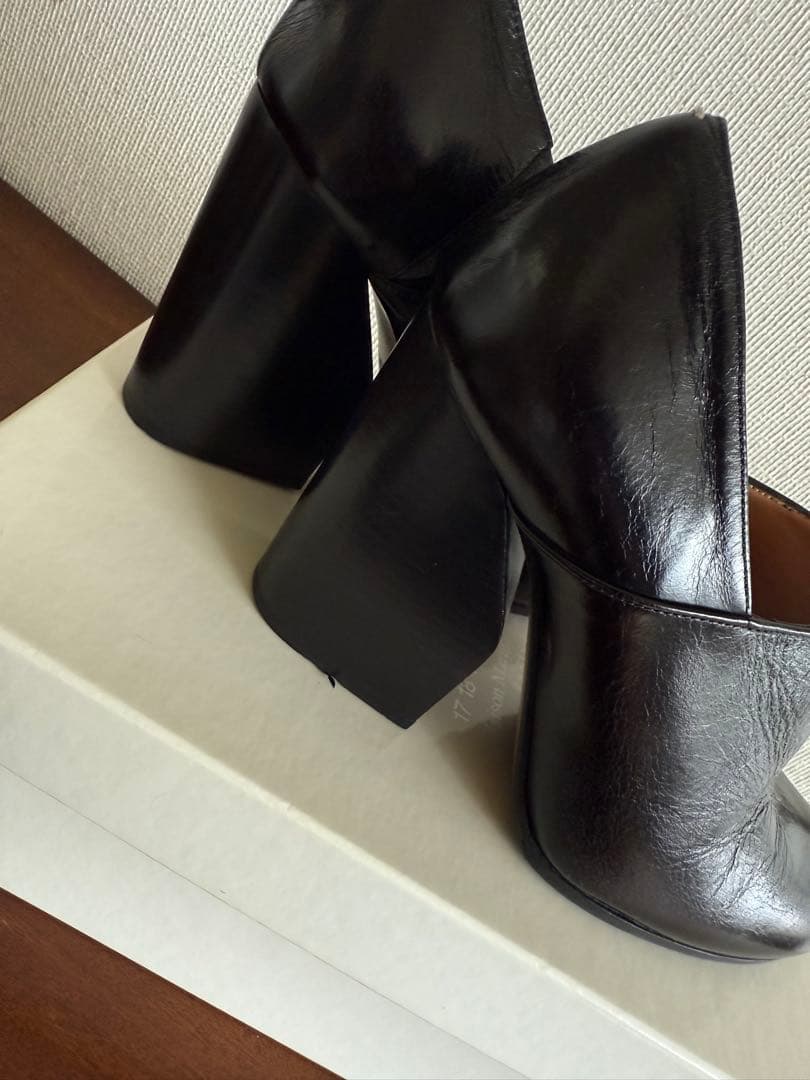 マルジェラ 37 ブーティ 黒 ブラック