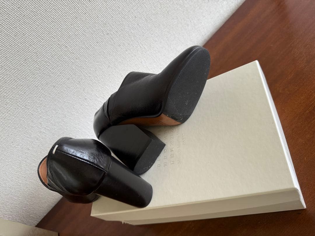 マルジェラ 37 ブーティ 黒 ブラック