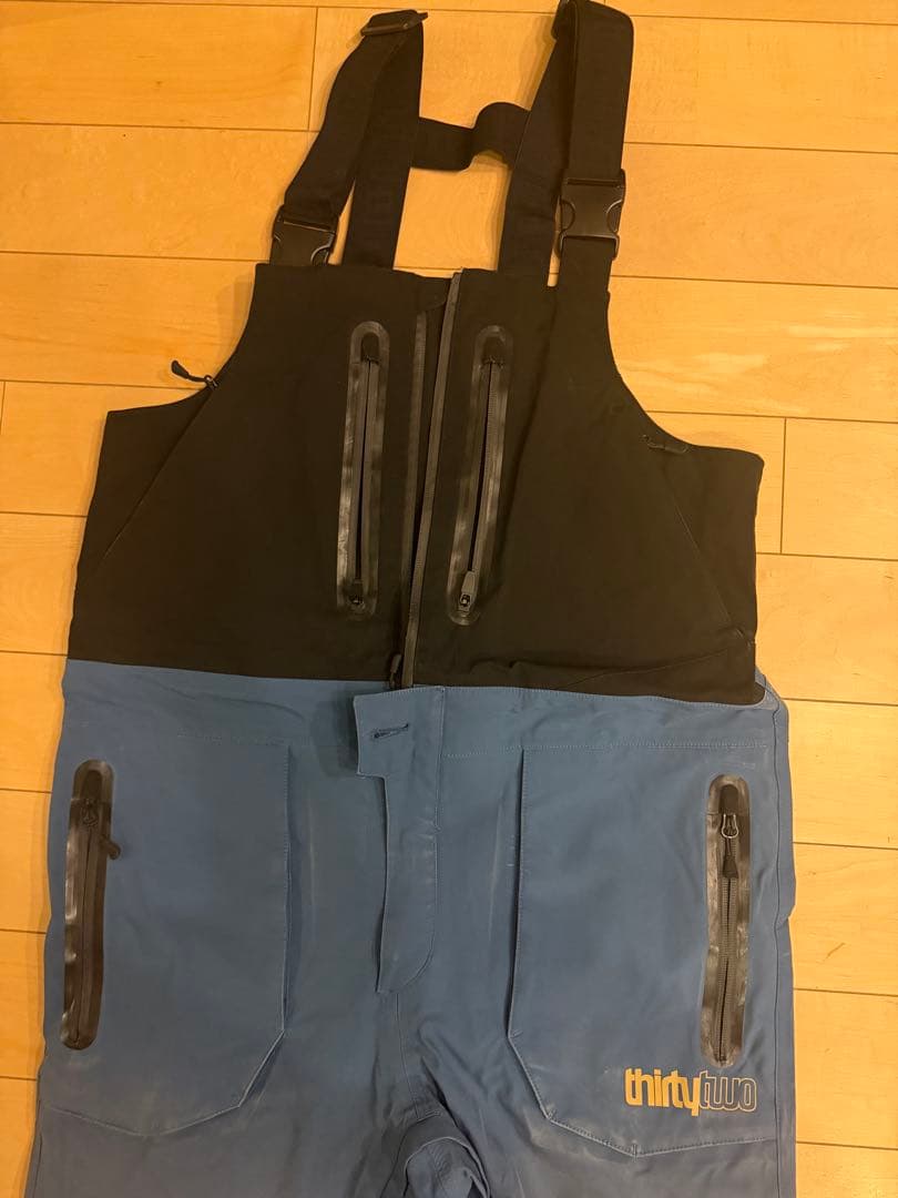 thirtytwo スノーボードウェア 上下セット インナーダウン付