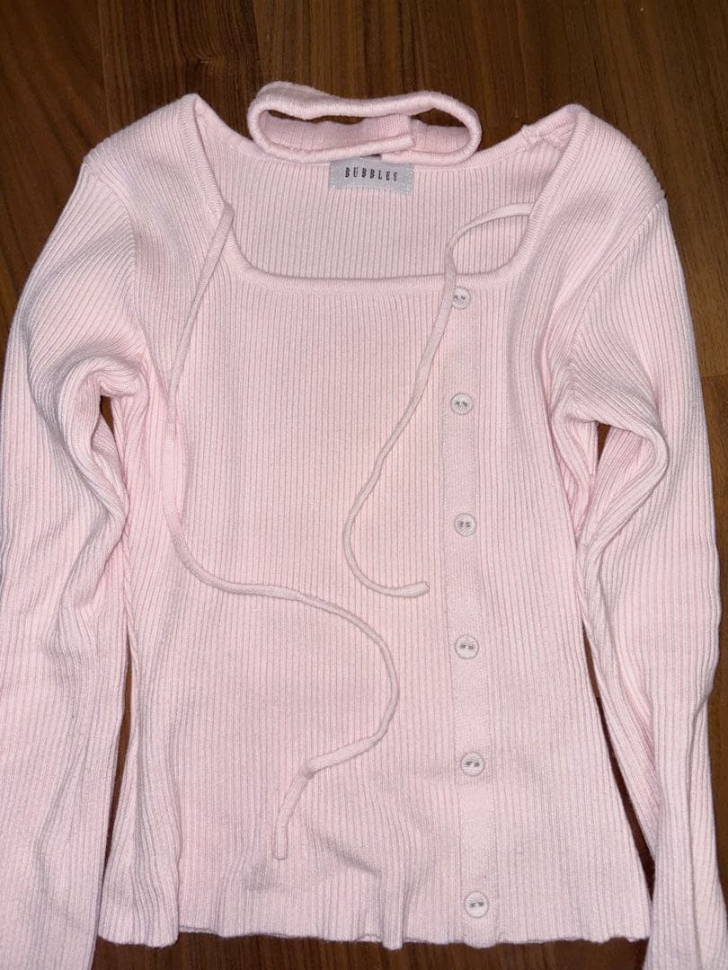 bubbles バブルス チョーカーボタンニットトップス