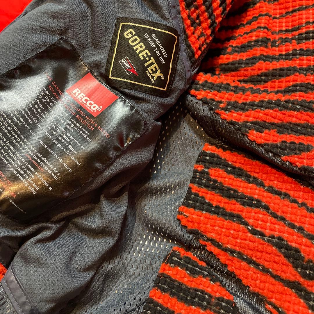 ボルコム volcom ゴアテックス　goretex ウェア　スノーボード　赤系