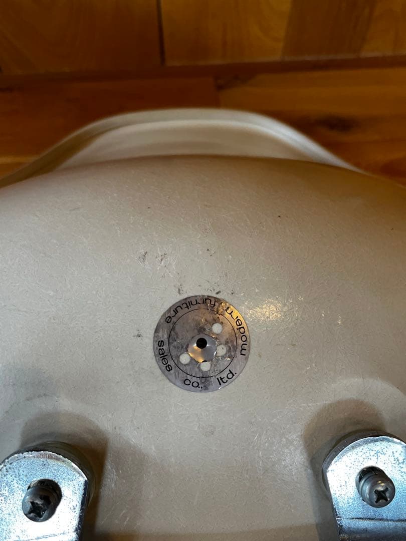 ハーマンミラー　イームズ シェルチェア 3rd①