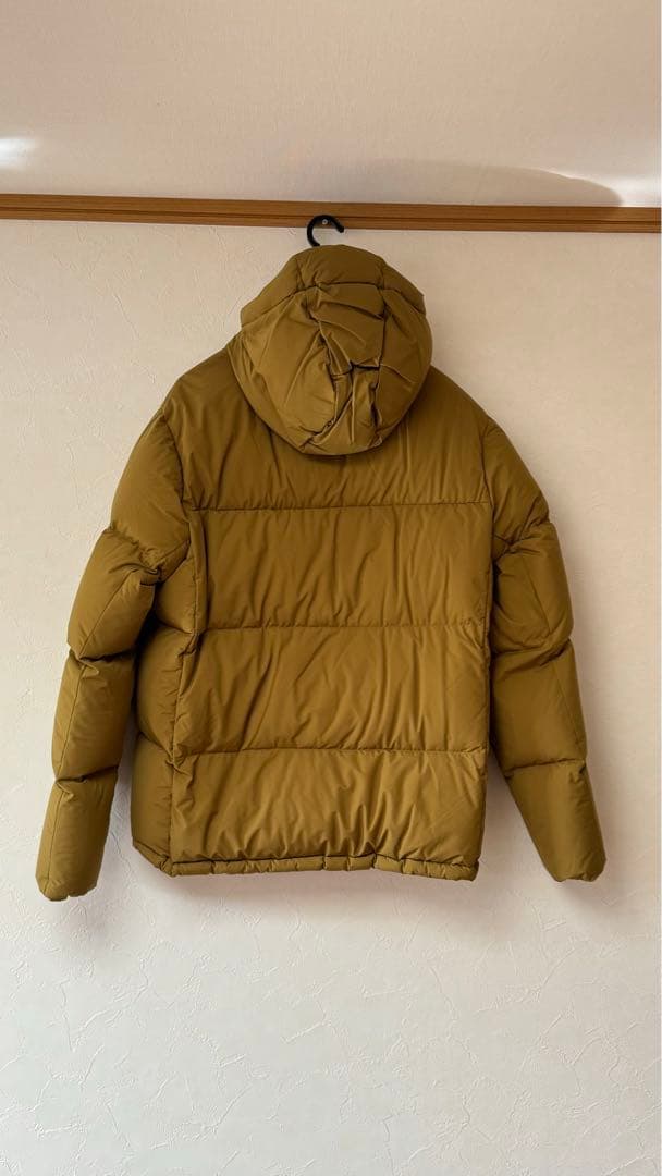 ま*る様 マーモット　ダウンジャケット