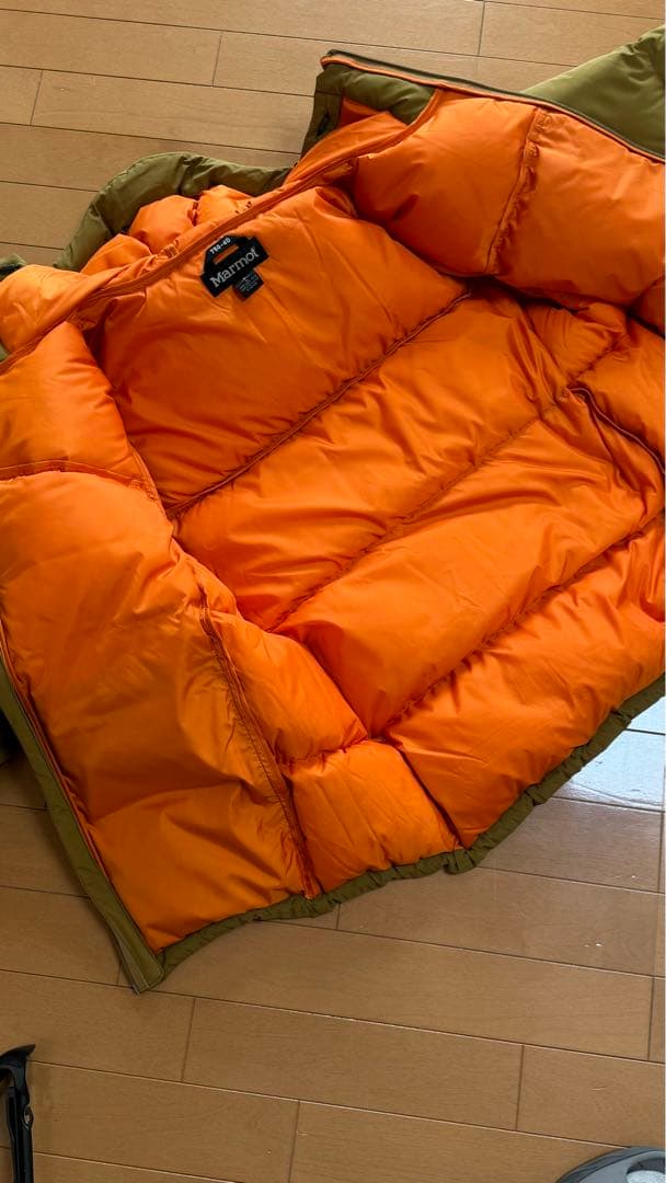 ま*る様 マーモット　ダウンジャケット