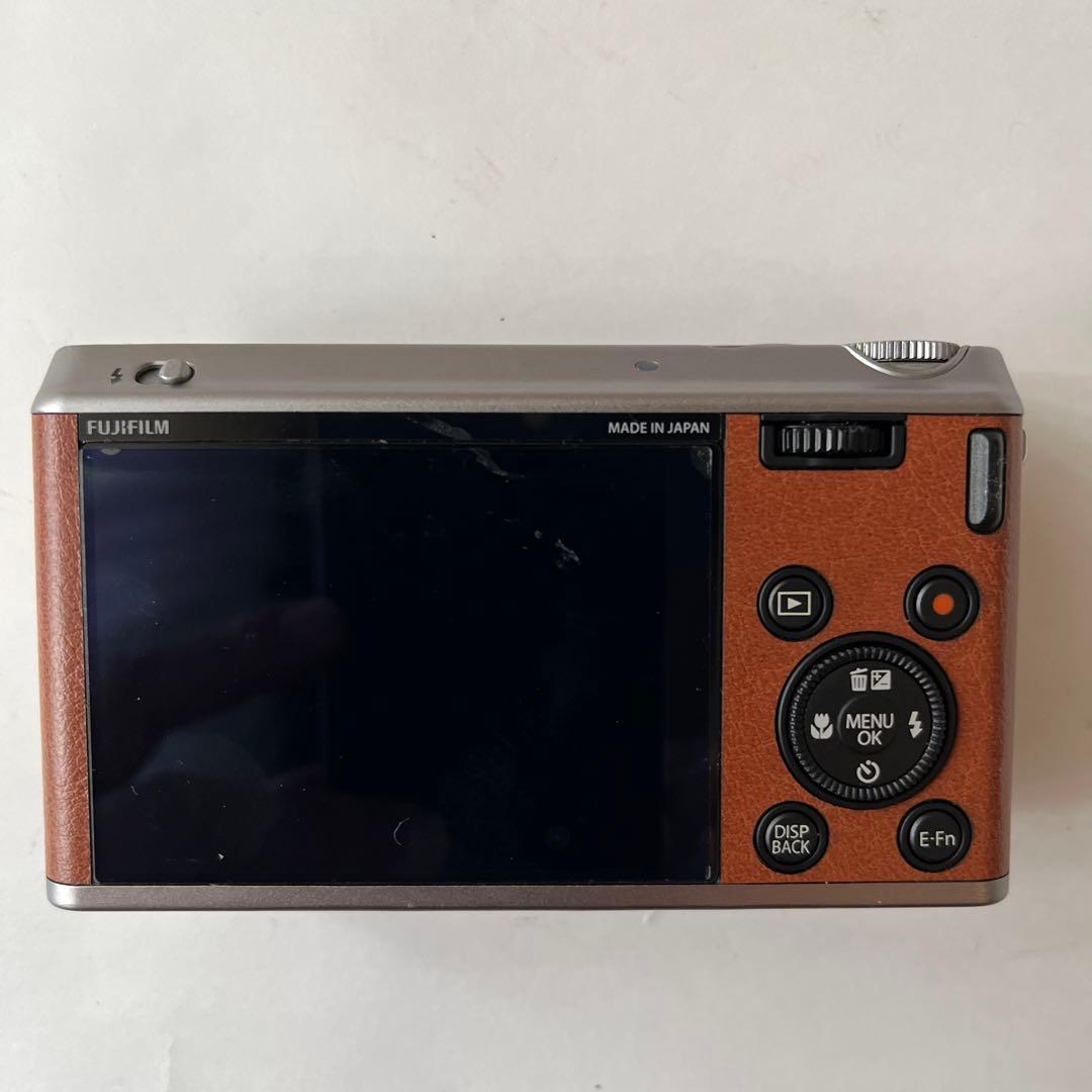 FUJIFILM XF1 デジタルカメラ