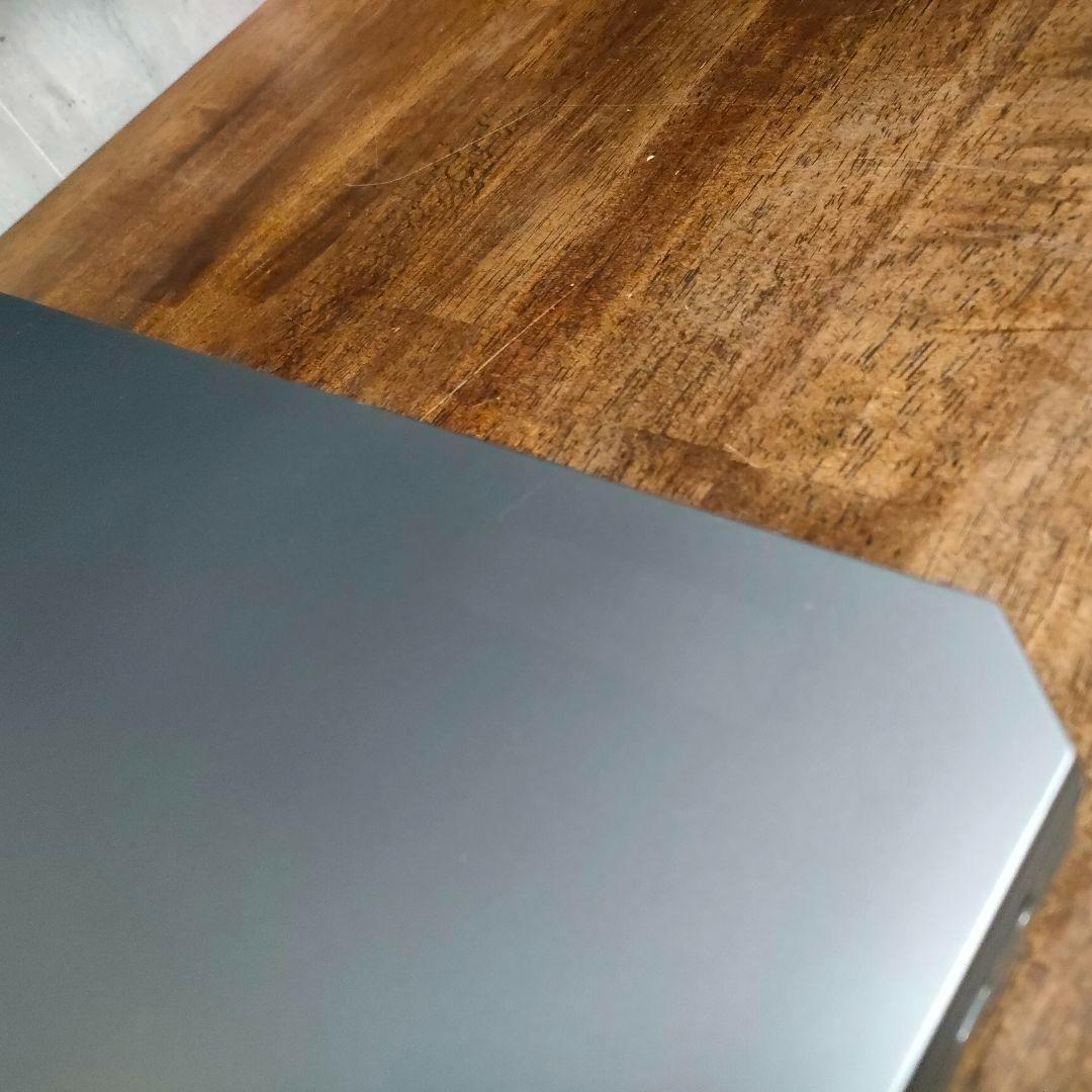 n126 超高性能！hp Zbook core i7メモリ32GB グラボ搭載