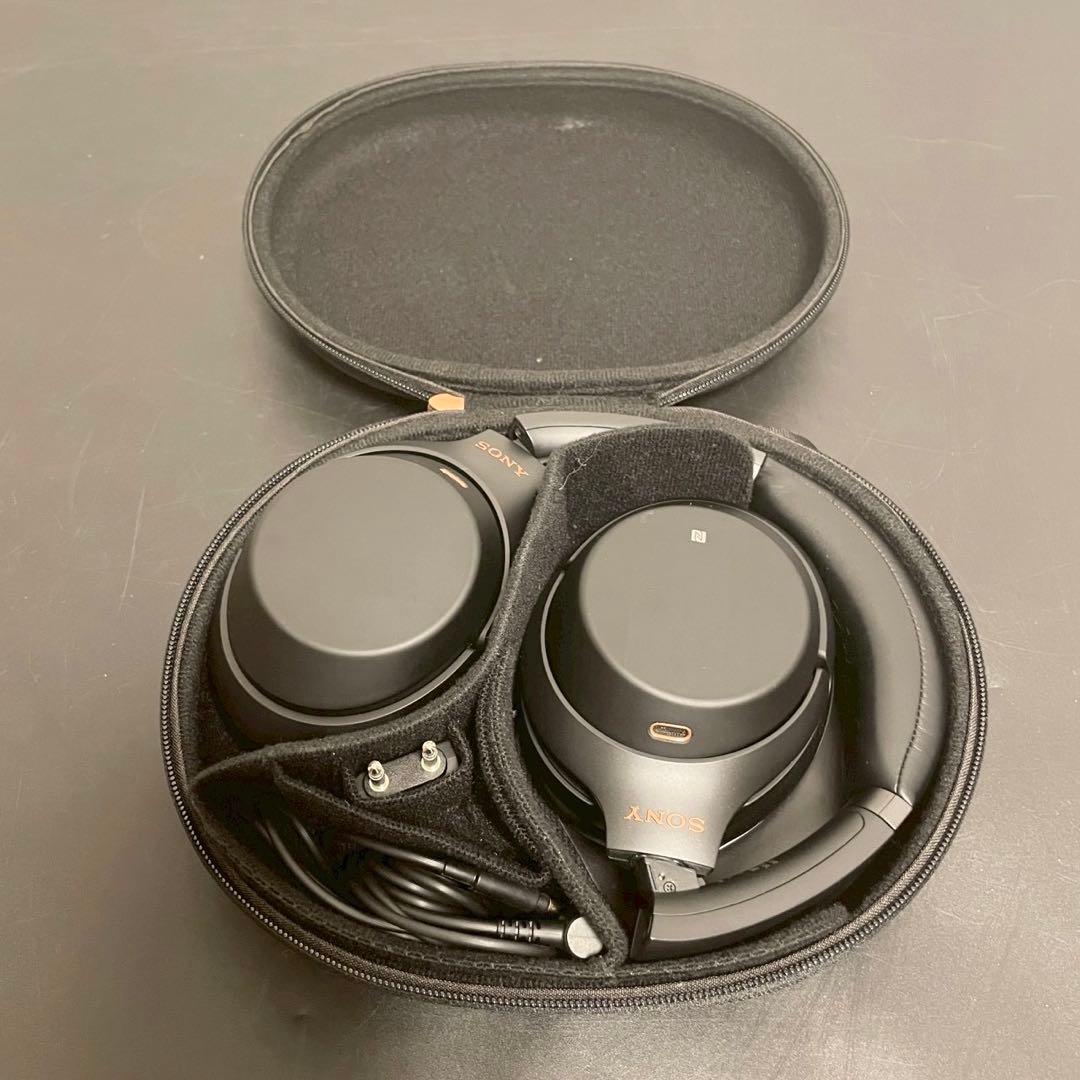 SONY ワイヤレスヘッドホン ブラック　WH-1000XM3 付属品あり