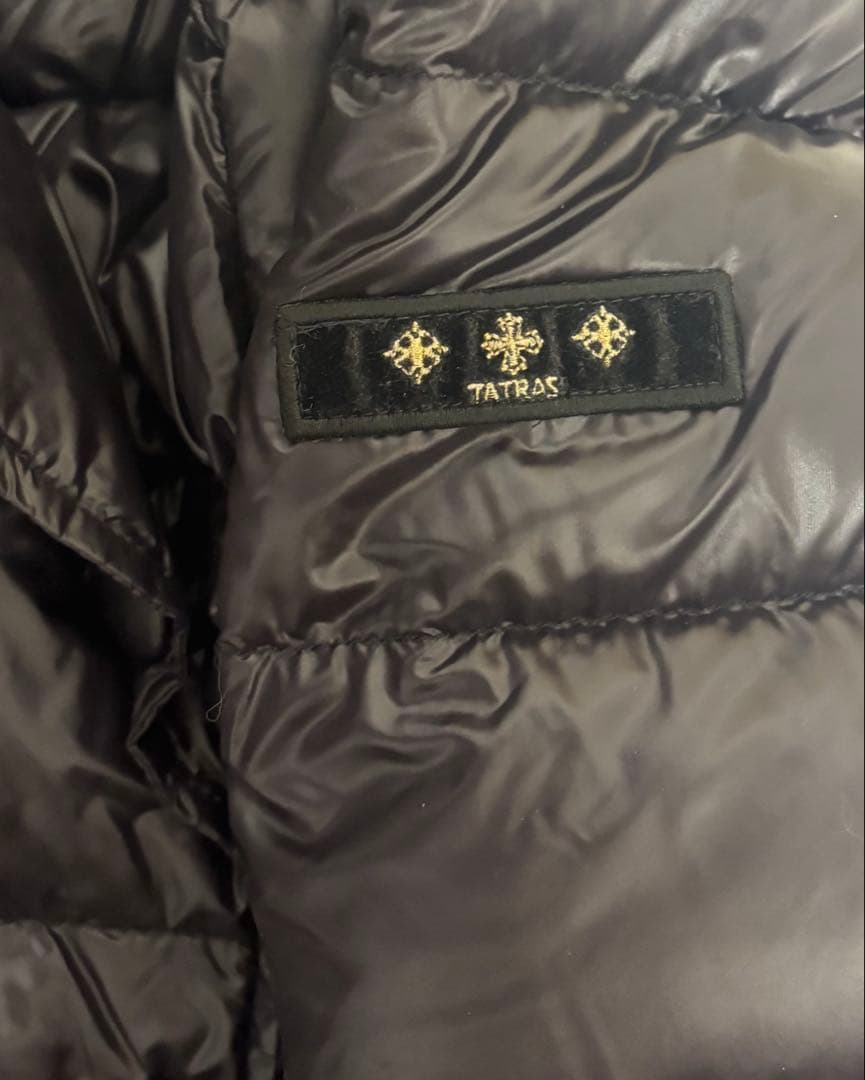 しろっちゃ⭐️TATRAS ブラックロングダウンコート