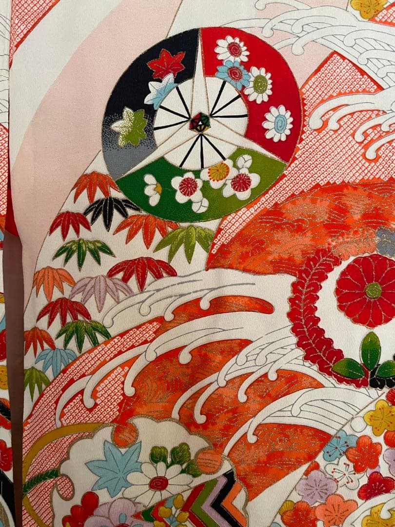 新品　未使用　希少　正絹　着物　七五三　お宮参り　しぼり　しつけ付き　女子　和柄