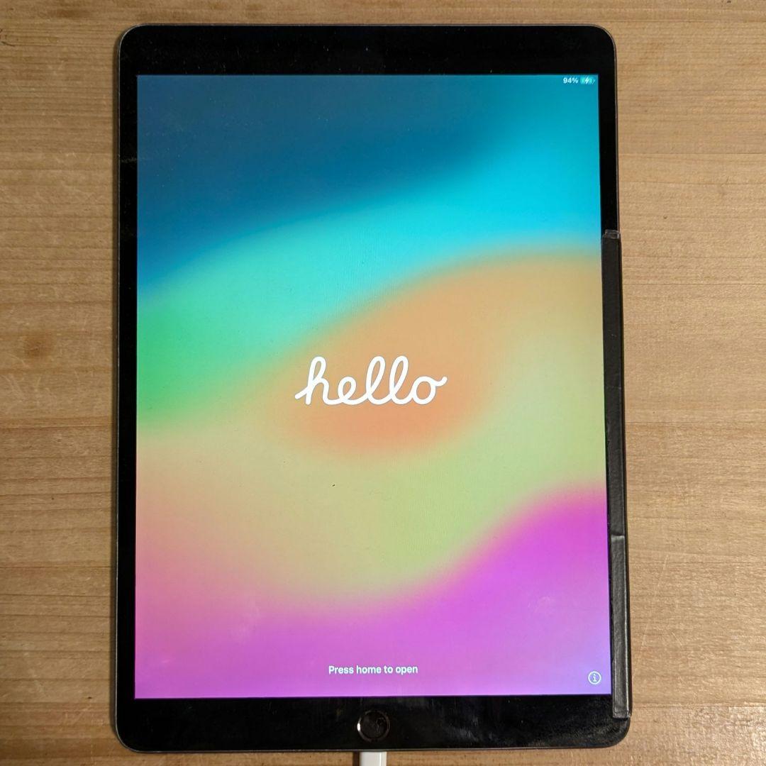 b*y様 【ジャンク扱い】iPad Air 第3世代 ブラック