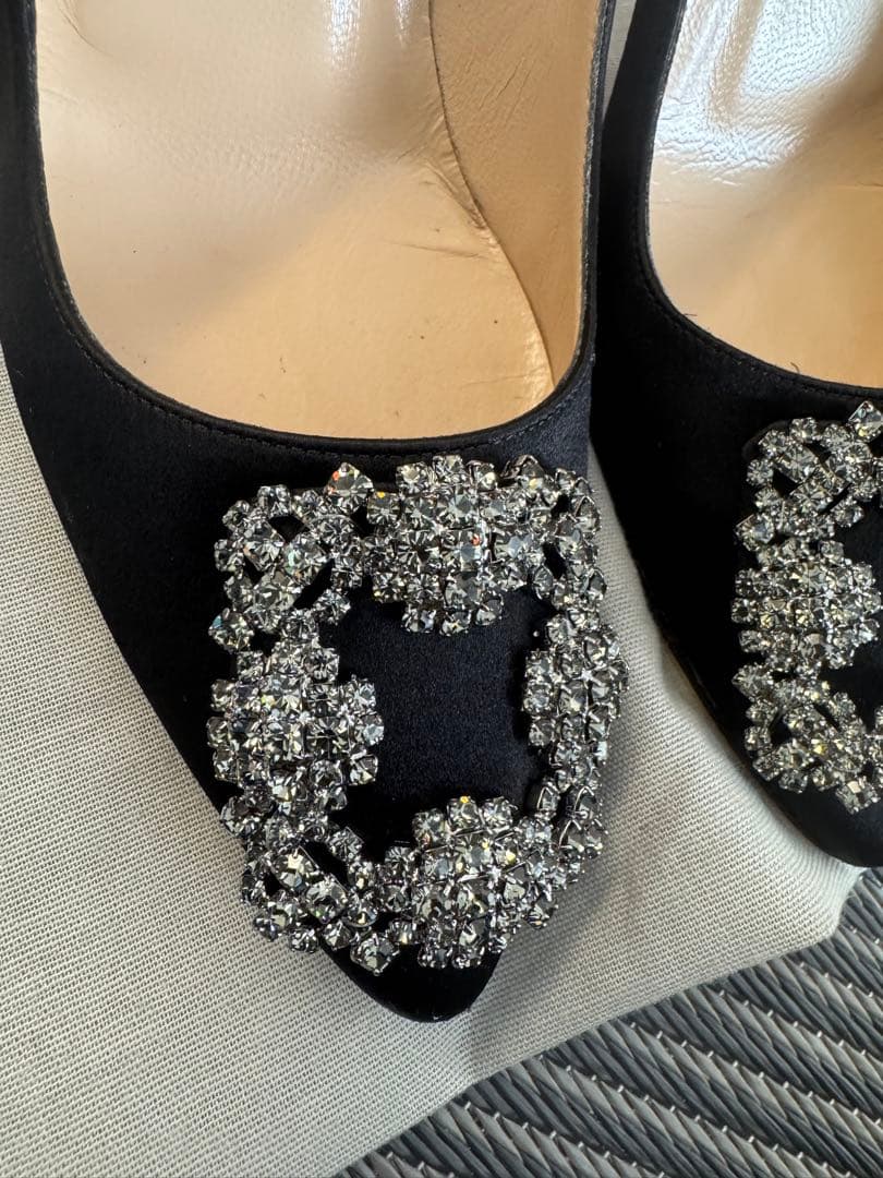 【専用】マノロブラニク　ハンギシ　ブラック　サテン90mm 36 1/2