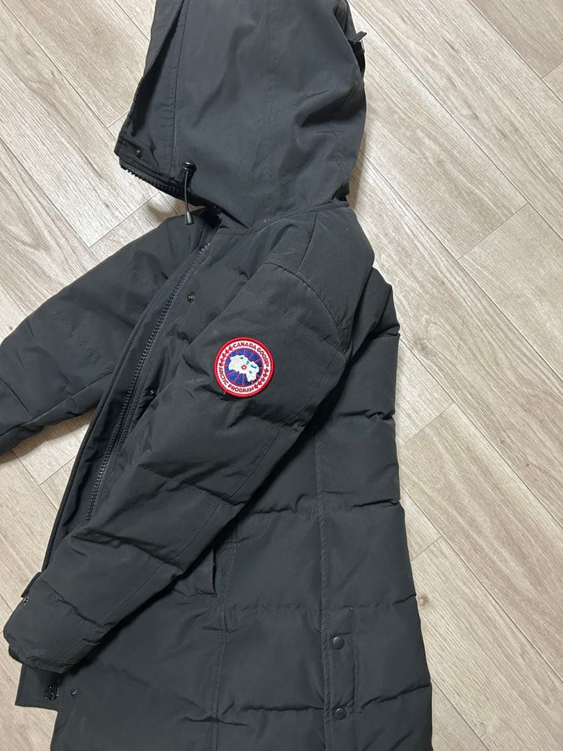   Fusion ブラック Mサイズ ダウンジャケット