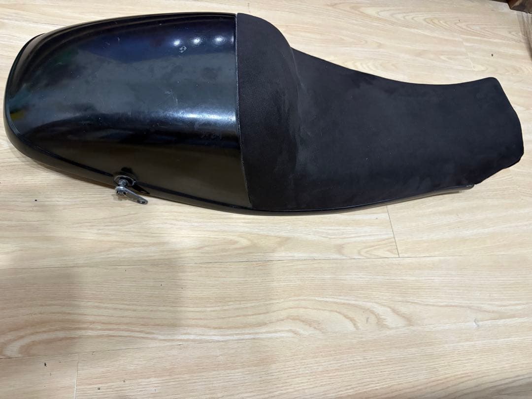 SR400 モトコシート　カスタム