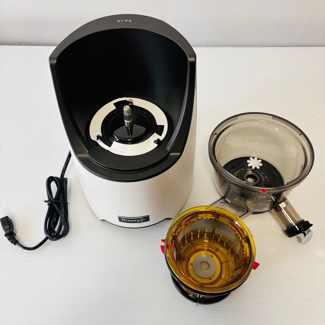 未使用 Kuvings EVO-820 クビンス ホールスロージューサー