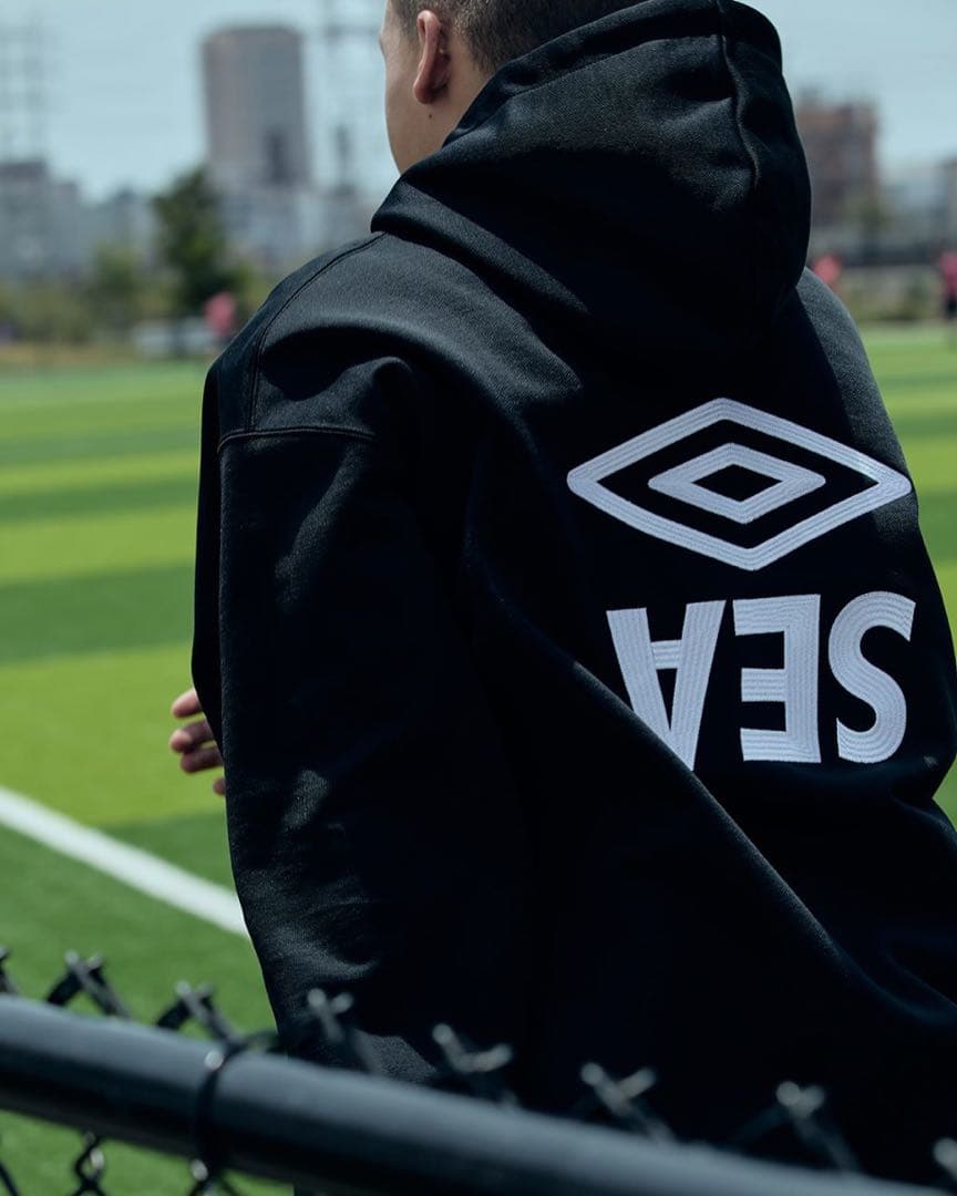 Windandsea UMBRO コラボ フーディー Lサイズ ブラック 新品