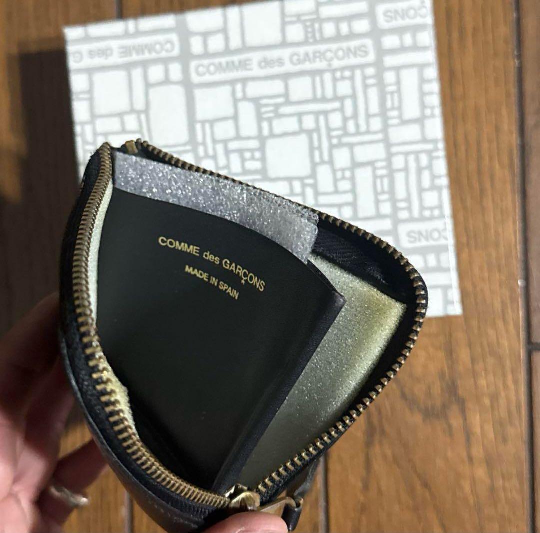 コムデギャルソン　L字型ジップウォレット　ミニ財布ケース