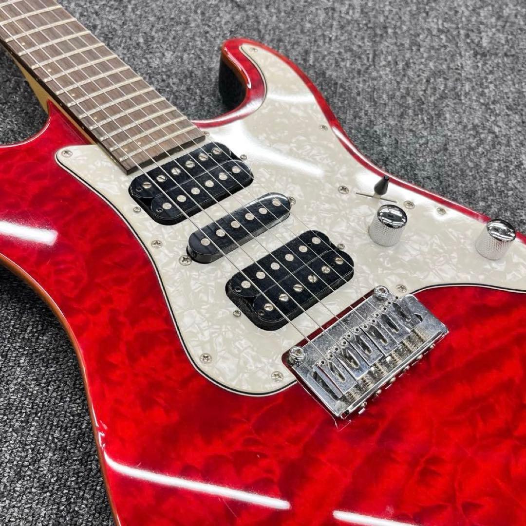 【11235】Mavis MST-600 レッド キルトトップ